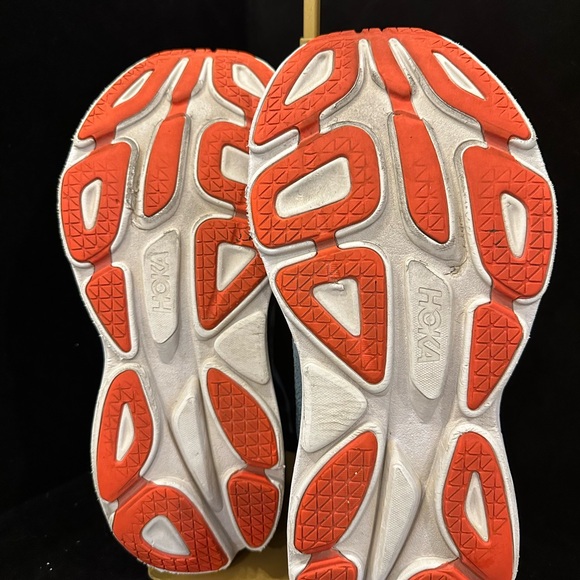 Hoka One One Bondi 8 Athletic Shoes - Picture 8 of 12